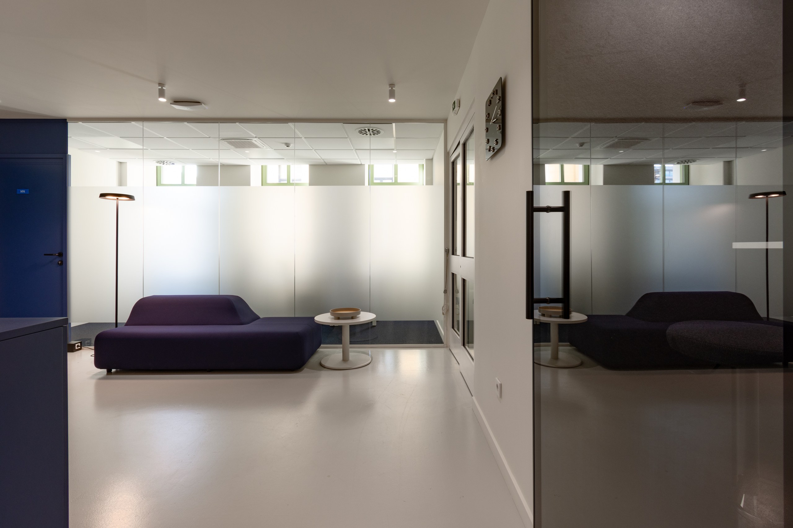 HQ.D2, Omonia — AKPRAXIS (1)