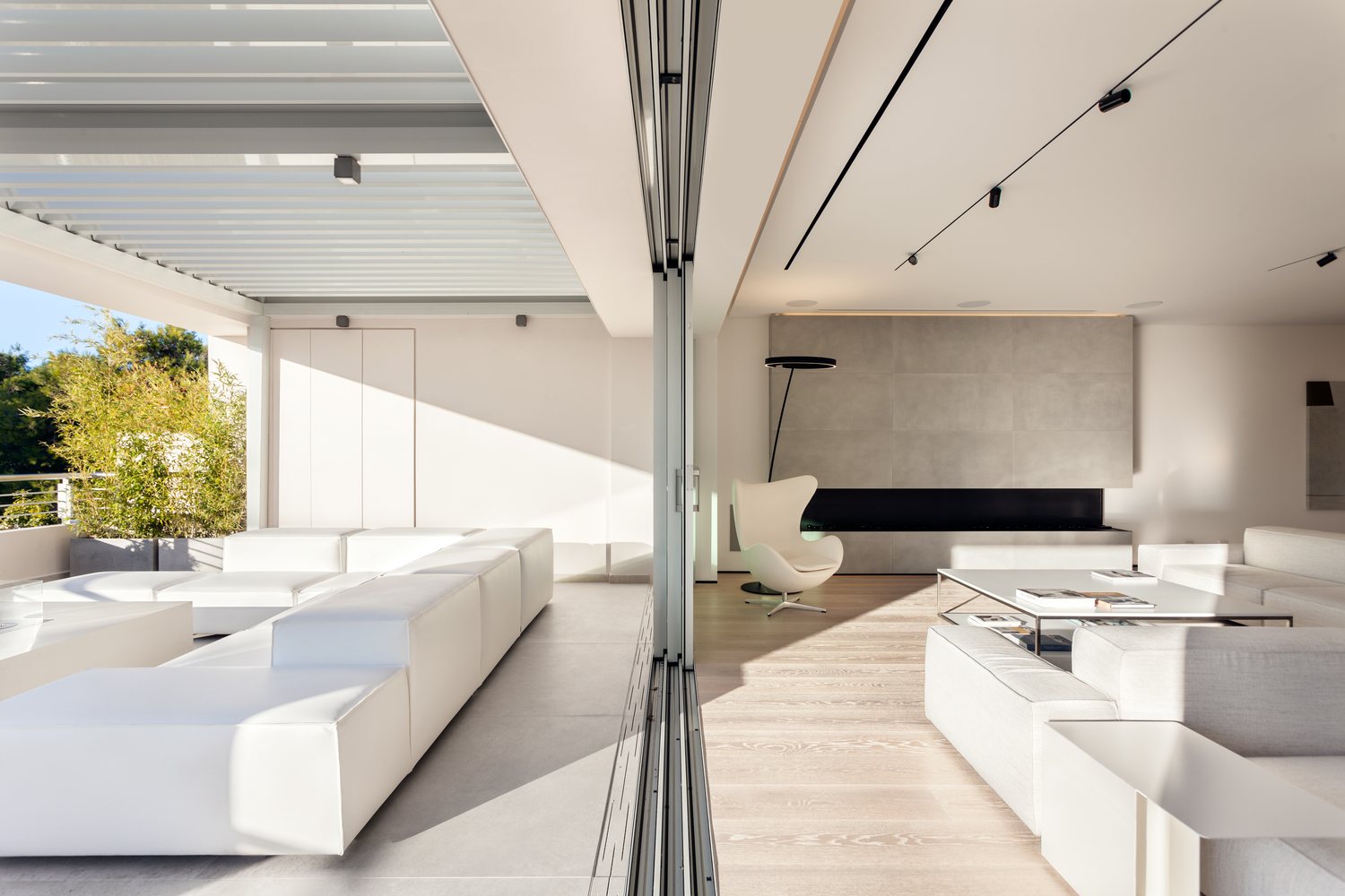 Architecture and Design — AKPRAXIS