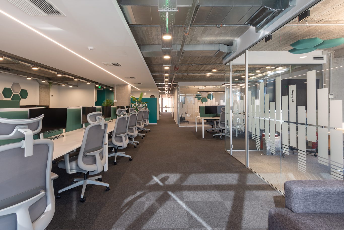 TGN Data Offices, Athens — AKPRAXIS (1)