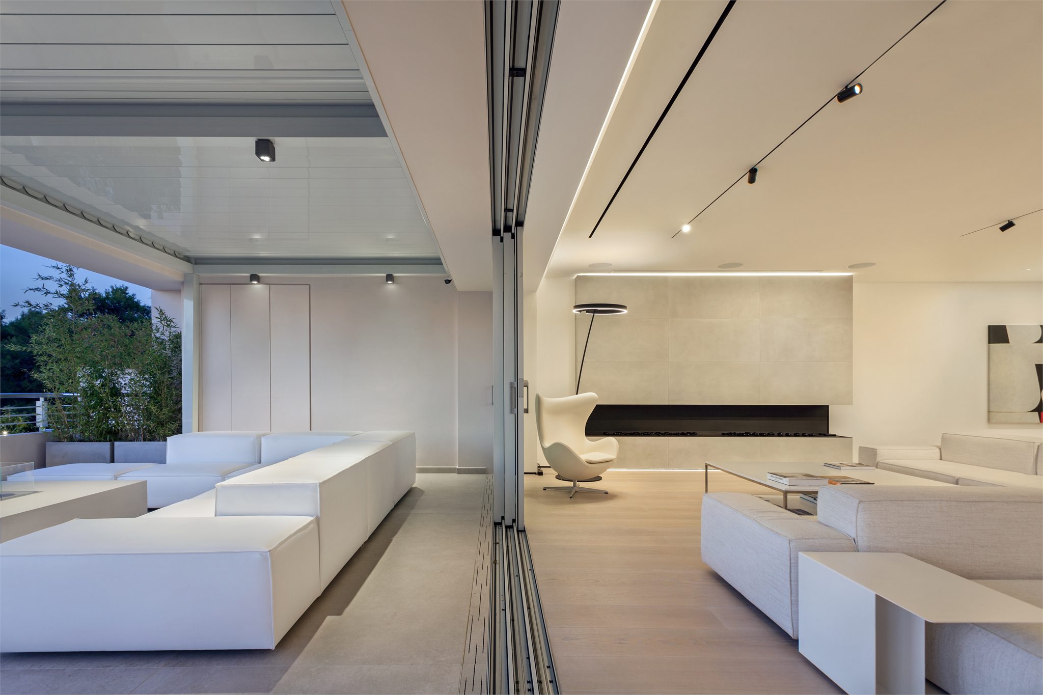 IR.29, Athens — AKPRAXIS (5)